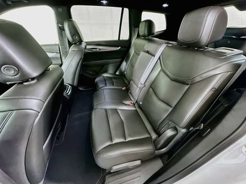 New 2025 Cadillac XT6 Luxury AWD/4WD image 19