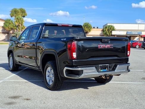 Used 2021 GMC Sierra 1500 SLE image 5
