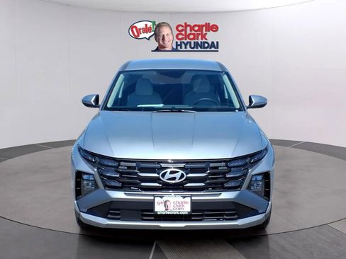 New 2026 Hyundai Tucson SE FWD image 8