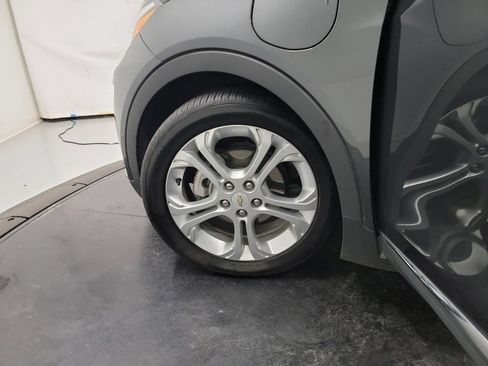 Used 2020 Chevrolet Bolt LT image 29