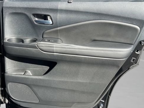 Used 2022 Honda Pilot Touring image 26