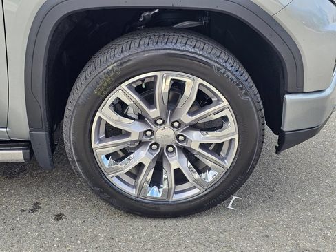 New 2026 GMC Sierra 1500 Denali AWD/4WD image 9