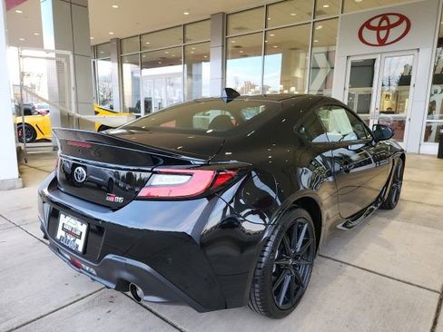 Used 2025 Toyota GR86 Premium image 13