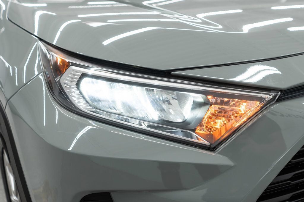 Used 2019 Toyota RAV4 XLE Premium AWD/4WD image 42