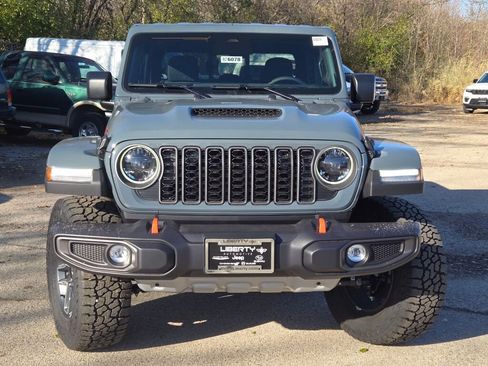 New 2026 Jeep Gladiator Mojave AWD/4WD image 4