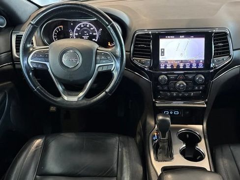 Used 2019 Jeep Grand Cherokee Limited RWD image 18