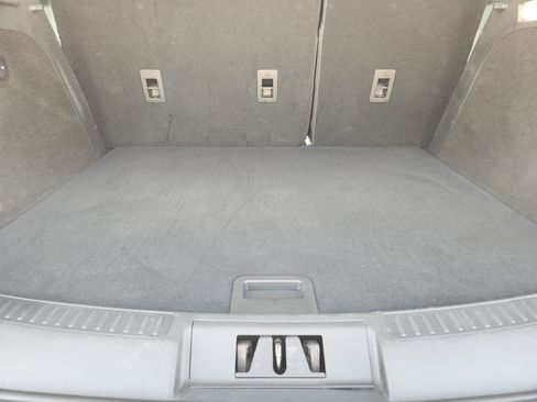 Used 2022 Lincoln Corsair Standard w/ Premium Package image 60