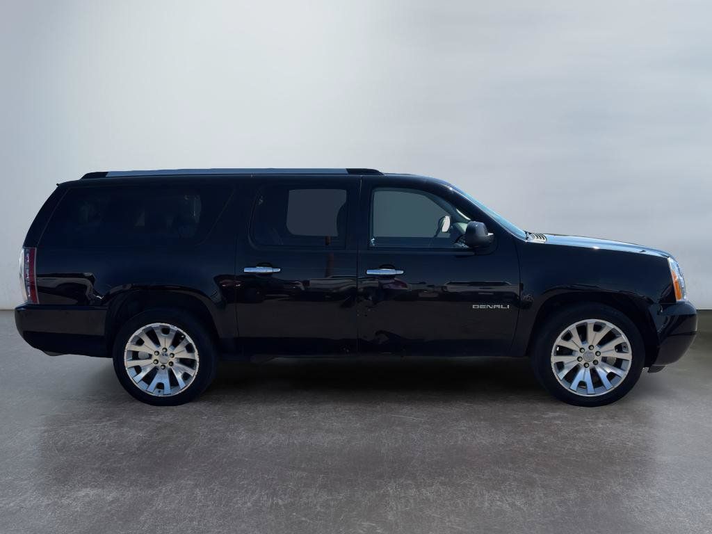 Used 2012 GMC Yukon XL Denali AWD/4WD image 6