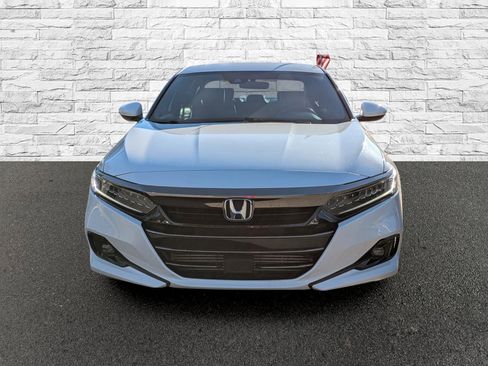 Used 2022 Honda Accord Sport image 3