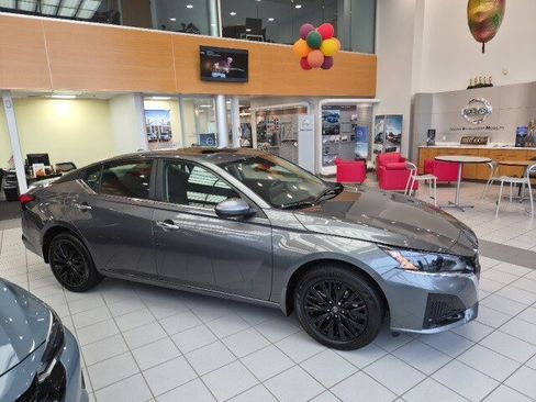 New 2025 Nissan Altima 2.5 SV w/ SV Special Edition Package image 2