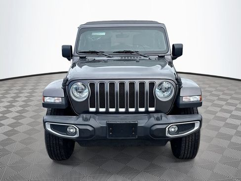 Used 2022 Jeep Wrangler Unlimited Sahara w/ Cold Weather Group AWD/4WD image 2