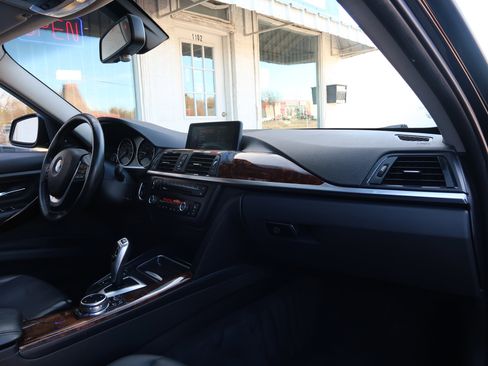 Used 2014 BMW 335i xDrive Sedan image 28
