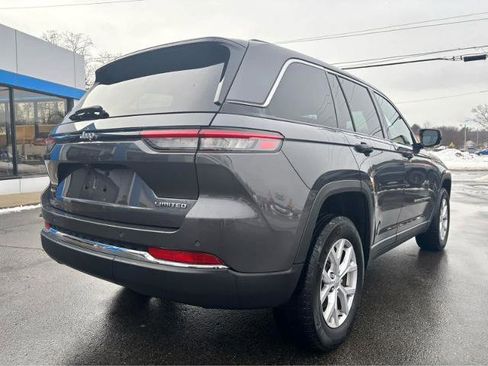 Used 2022 Jeep Grand Cherokee Limited image 10