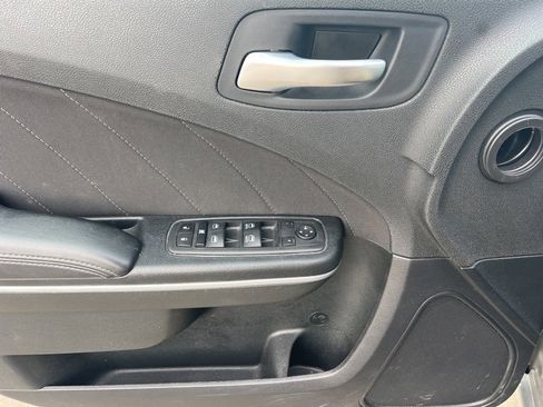 Used 2023 Dodge Charger SXT image 12