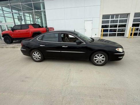 Used 2005 Buick LaCrosse CXL w/ Gold Convenience Package FWD image 2