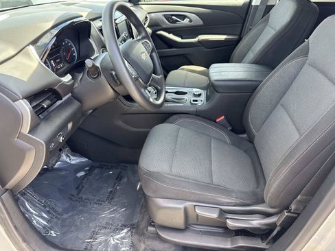 Used 2018 Chevrolet Traverse LS FWD image 22