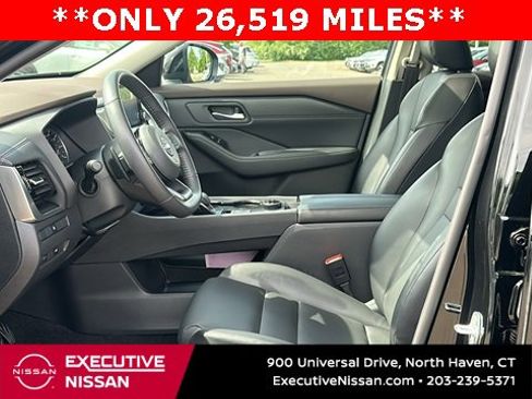 Certified 2022 Nissan Rogue SV w/ SV Premium Package image 10