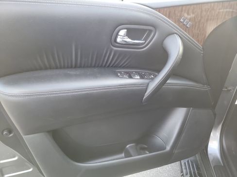 Used 2018 Nissan Armada SL w/ Premium Package image 16