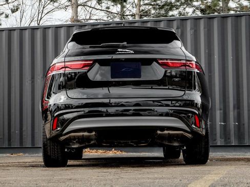 New 2026 Jaguar F-PACE R-Dynamic S image 7