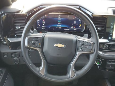 Used 2024 Chevrolet Silverado 1500 High Country image 25