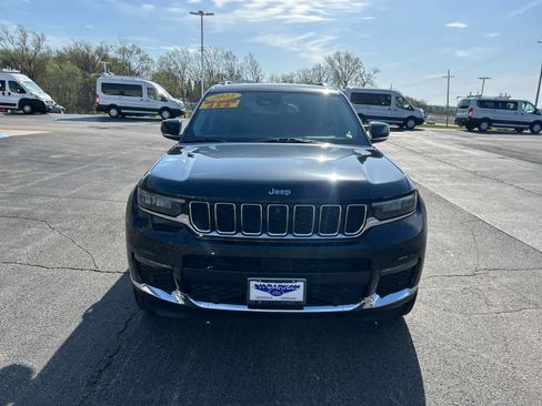 Used 2023 Jeep Grand Cherokee L Limited w/ Luxury Tech Group II AWD/4WD image 9