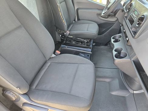 Used 2019 Mercedes-Benz Sprinter 170 image 15