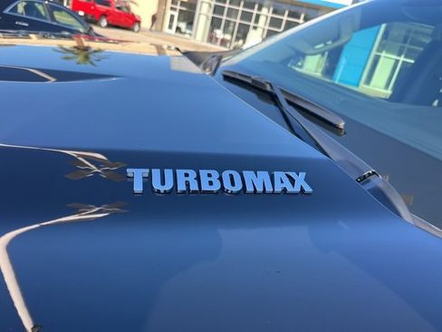 New 2026 Chevrolet Silverado 1500 LT image 3