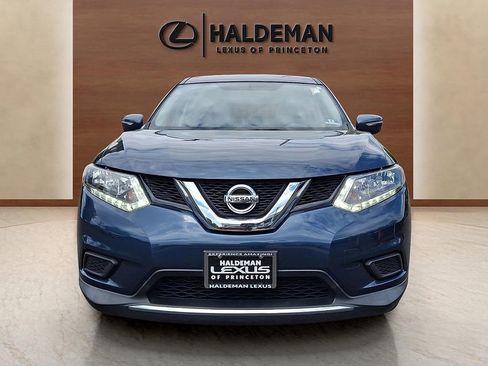 Used 2015 Nissan Rogue S AWD/4WD image 2