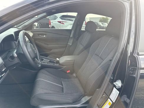 Used 2024 Honda Accord Sport image 14