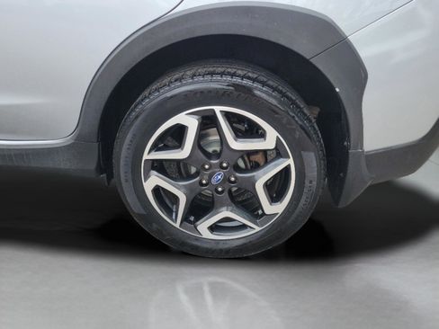 Used 2020 Subaru Crosstrek 2.0i Limited w/ Moonroof Package w/Navigation AWD/4WD image 32