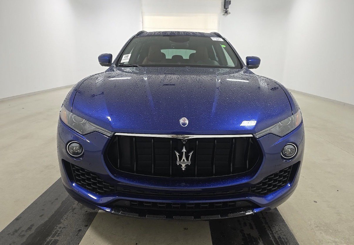 Used 2018 Maserati Levante GranSport AWD/4WD image 2
