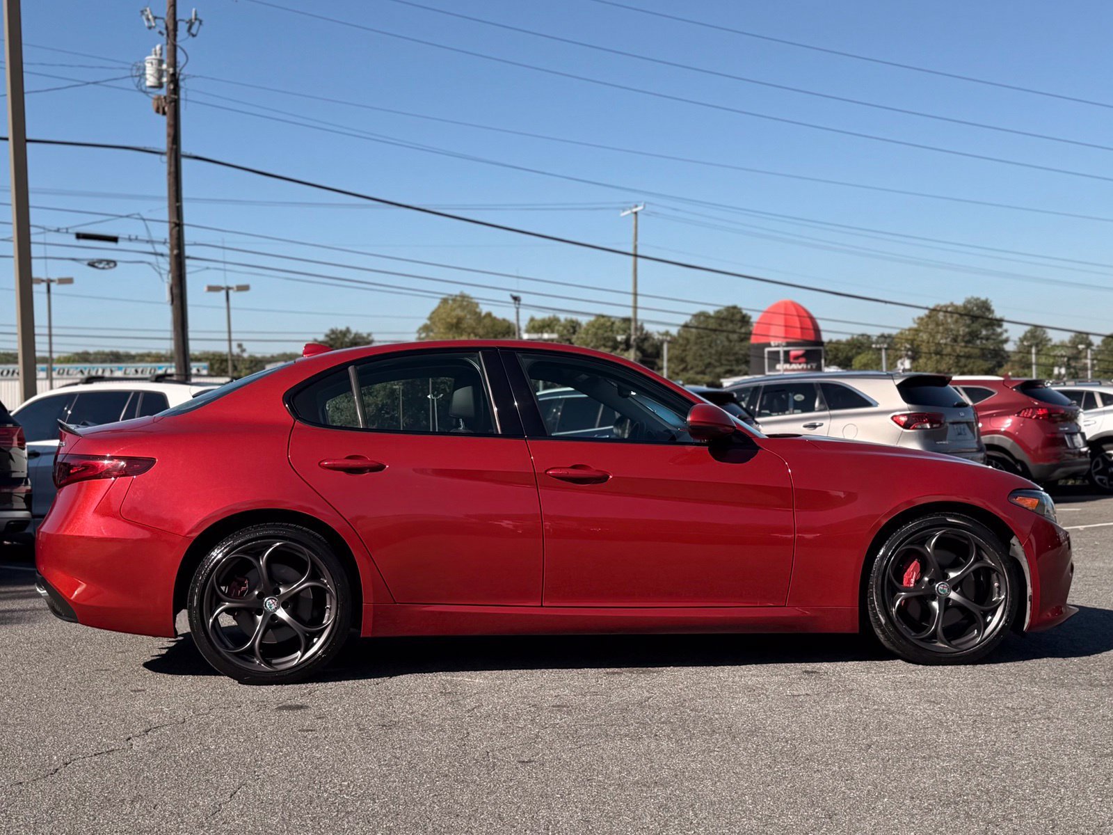 Used 2017 Alfa Romeo Giulia Ti w/ TI 19" Sport Package AWD/4WD image 6