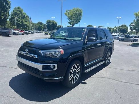 Used 2016 Toyota 4Runner Limited AWD/4WD image 9