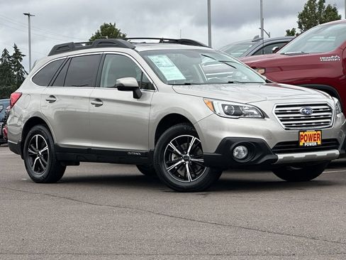 Used 2015 Subaru Outback 2.5i Limited AWD/4WD image 2
