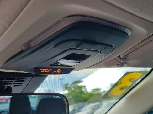 Used 2023 Toyota Corolla LE FWD image 30