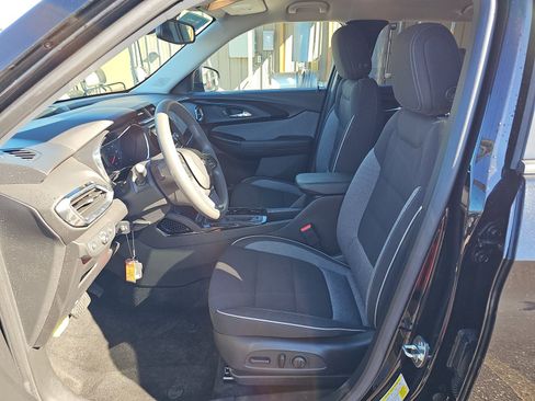 Certified 2023 Chevrolet TrailBlazer LT w/ Convenience Package image 14