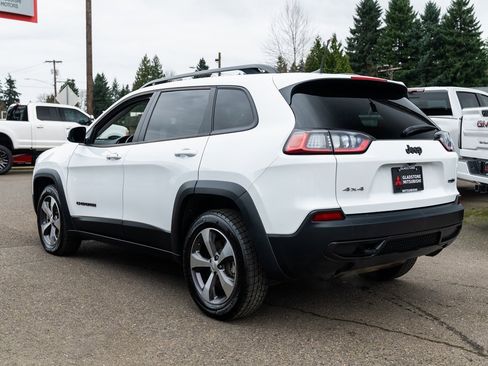 Used 2020 Jeep Cherokee Latitude w/ Quick Order Package 26F North image 4