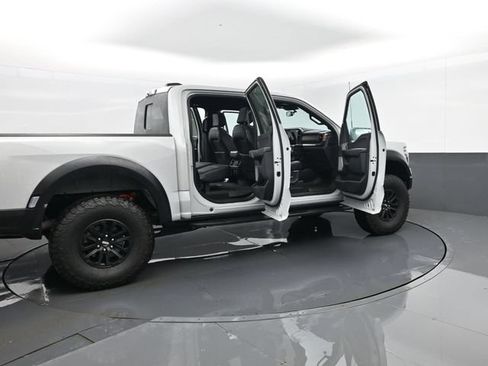 Used 2024 Ford F150 Raptor AWD/4WD image 31