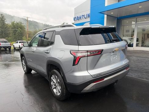 Used 2025 Chevrolet Equinox LT w/ Convenience Package II AWD/4WD image 4