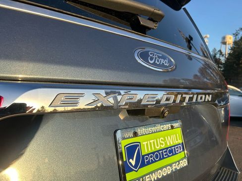 Used 2020 Ford Expedition XLT image 33