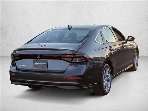 New 2025 Honda Accord LX image 2