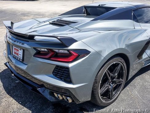 Used 2024 Chevrolet Corvette Stingray Premium Conv w/ Z51 Performance Package RWD image 8