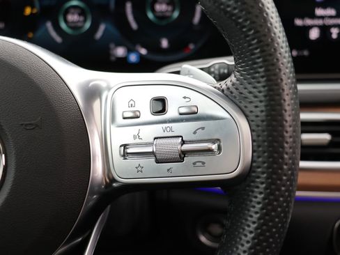 Used 2022 Mercedes-Benz GLE 350 4MATIC image 12