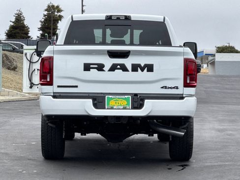 New 2025 RAM 2500 Big Horn image 6
