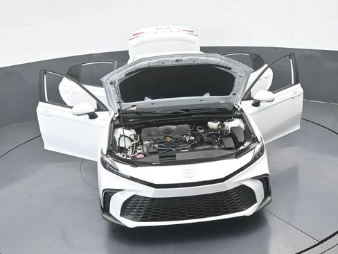 Used 2026 Toyota Camry SE w/ Convenience Package image 78