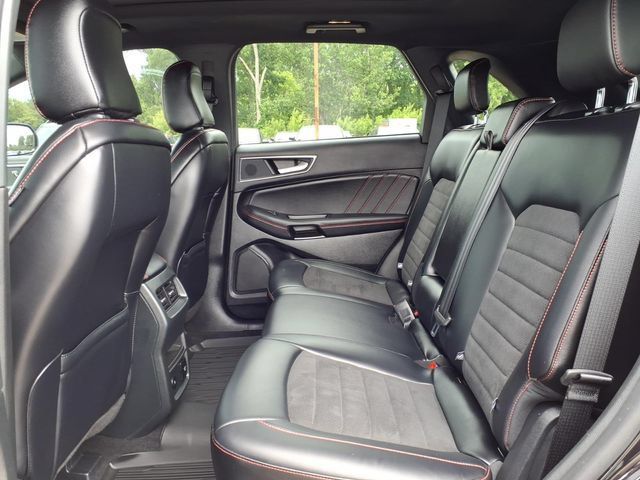 Used 2024 Ford Edge ST-Line AWD/4WD image 9