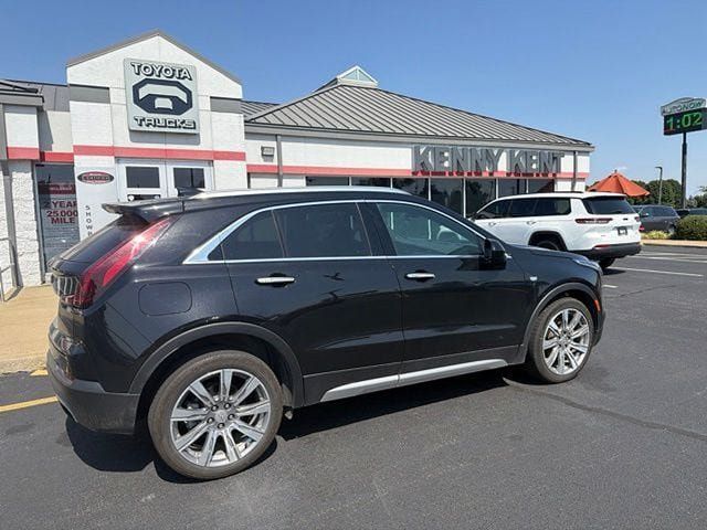 Used 2020 Cadillac XT4 Premium Luxury FWD image 13