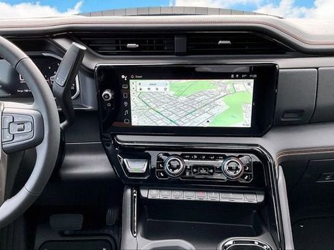 New 2026 GMC Sierra 2500 AT4 w/ Max Trailering Package image 8