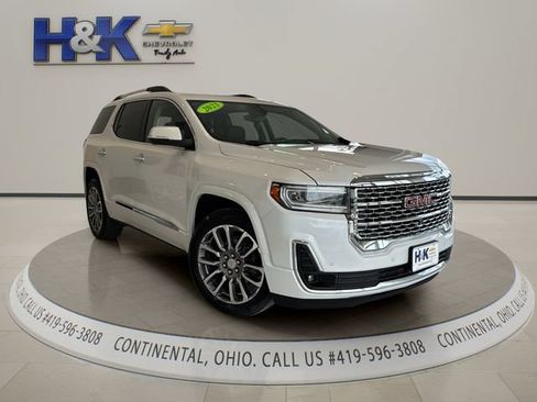 Used 2023 GMC Acadia Denali w/ Denali Ultimate Package AWD/4WD image 1