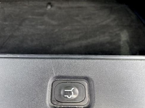 Used 2025 Ford Expedition Max Platinum w/ Platinum Ultimate Package AWD/4WD image 11